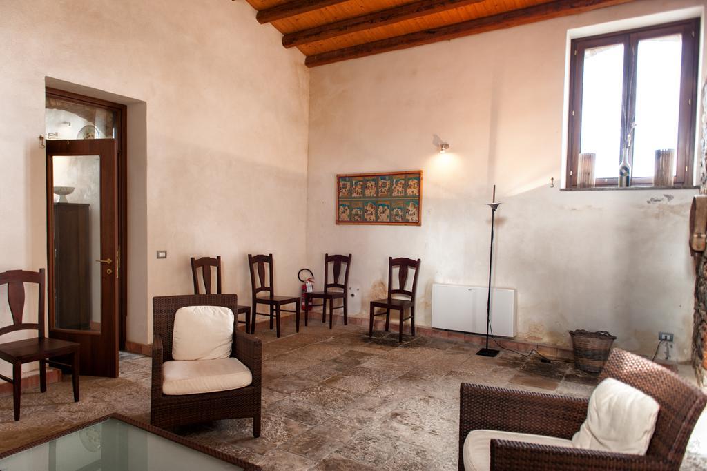 Agriturismo Case Tabarani Collesano Kültér fotó