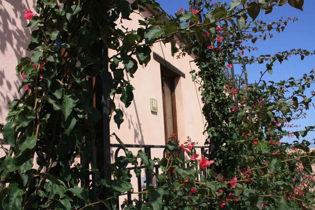 Agriturismo Case Tabarani Collesano Kültér fotó
