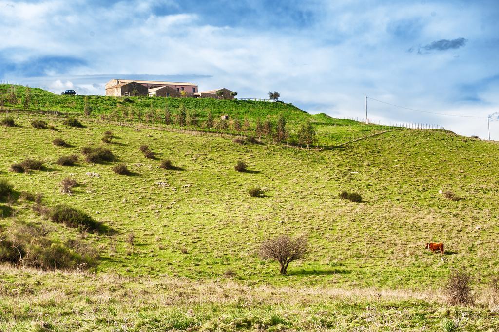 Agriturismo Case Tabarani Collesano Kültér fotó
