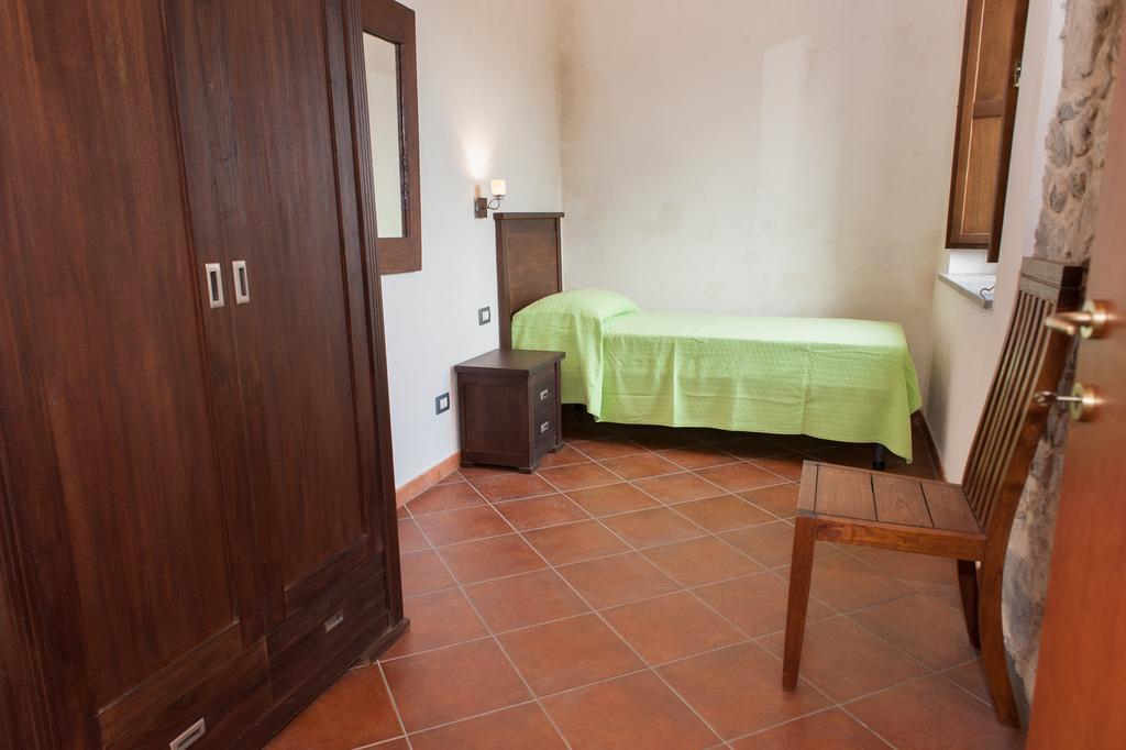Agriturismo Case Tabarani Collesano Kültér fotó