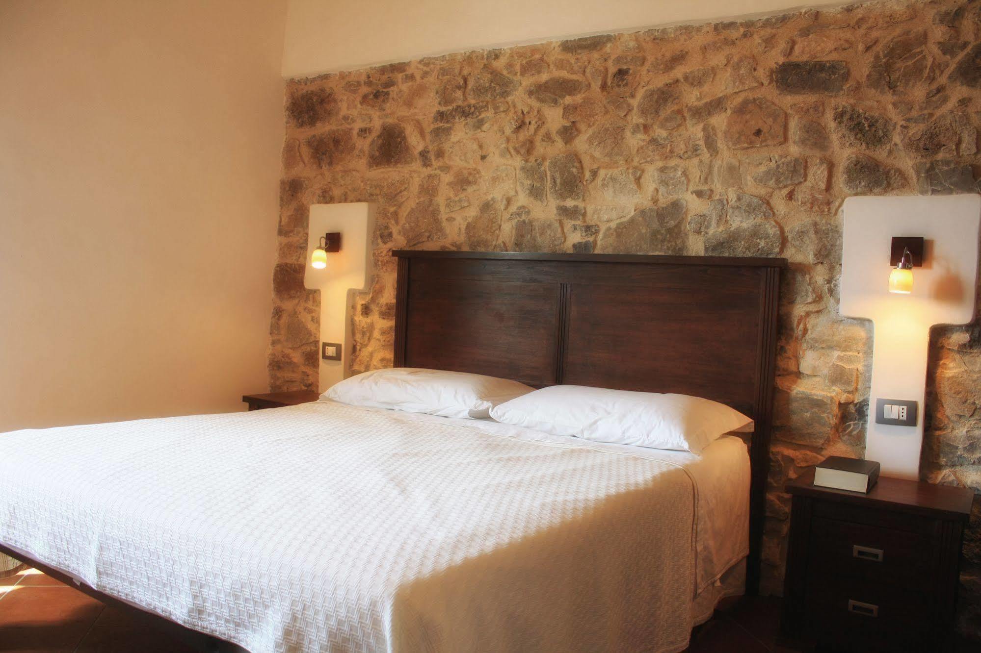 Agriturismo Case Tabarani Collesano Kültér fotó